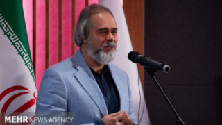 پاسخ رئیس سازمان سینمایی درباره تعویق اکران «بت» و کیفیت فیلمهای کودک پاسخ رئیس سازمان سینمایی درباره تعویق اکران «بت» و کیفیت فیلمهای کودک