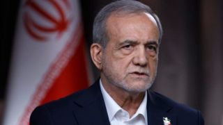 مسعود پزشکیان پیش از سفر به ترکمنستان برای آمریکا کری خواند مسعود پزشکیان پیش از سفر به ترکمنستان برای آمریکا کری خواند