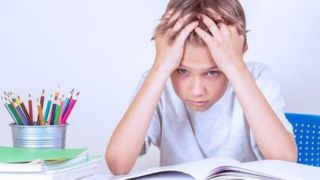 پشتپرده فرار کودکان از درس و مشق پشتپرده فرار کودکان از درس و مشق