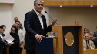 اسلامی: مخالفت با فناوری هستهای ایران، واقعیت توان علمی کشور را تغییر نمیدهد اسلامی: مخالفت با فناوری هستهای ایران، واقعیت توان علمی کشور را تغییر نمیدهد