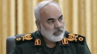 فرمانده نیروی زمینی سپاه خطاب به دشمن: ما منتظریم! فرمانده نیروی زمینی سپاه خطاب به دشمن: ما منتظریم!