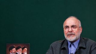 قالیباف: هم مذاکره کنیم و هم بجنگیم تا بازدارندگی پایدار ایجاد کنیم قالیباف: هم مذاکره کنیم و هم بجنگیم تا بازدارندگی پایدار ایجاد کنیم