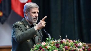 امیر حاتمی: تنگه هرمز در نظارت کامل ایران است/ آماده هر نبردی هستیم امیر حاتمی: تنگه هرمز در نظارت کامل ایران است/ آماده هر نبردی هستیم