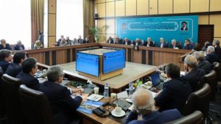 پزشکیان: دانشگاهها میتوانند وابستگی مالی به دولت را کاهش دهند پزشکیان: دانشگاهها میتوانند وابستگی مالی به دولت را کاهش دهند