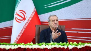 پزشکیان: دفاع ایران فقط موشک نیست؛ مردم و وحدت ملی قدرت دفاعی کشورند پزشکیان: دفاع ایران فقط موشک نیست؛ مردم و وحدت ملی قدرت دفاعی کشورند