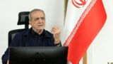 پزشکیان: آقای جبلی! اصلا صداوسیما را نگاه نمیکنم؛ وقتی میبینم اعصابم خراب میشود پزشکیان: آقای جبلی! اصلا صداوسیما را نگاه نمیکنم؛ وقتی میبینم اعصابم خراب میشود