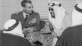 اعلیحضرت خوشحال بود که بحرین را دادیم رفت ...